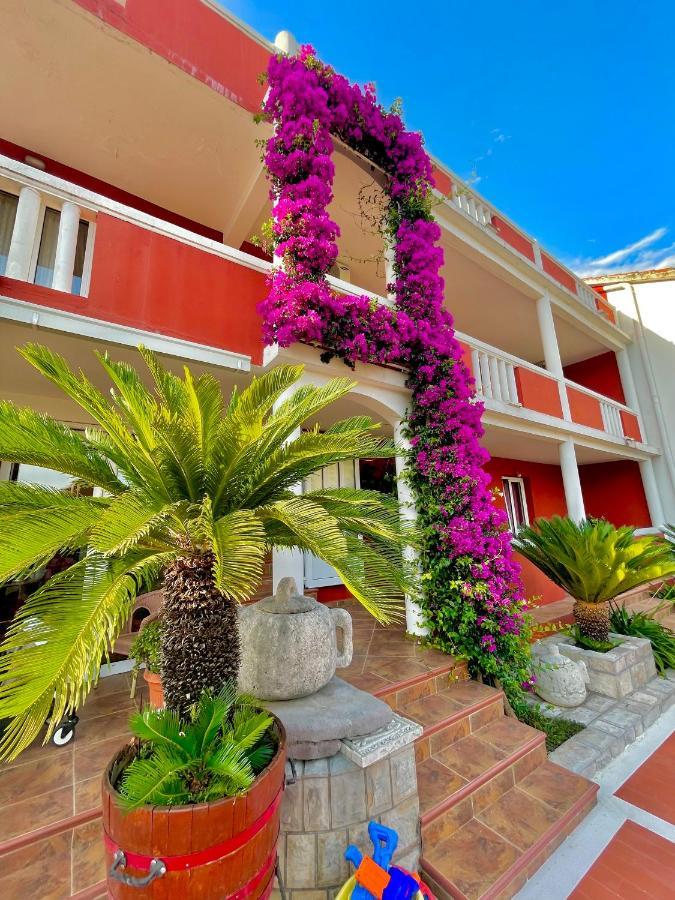 Hotel Vila L Budva Exterior foto